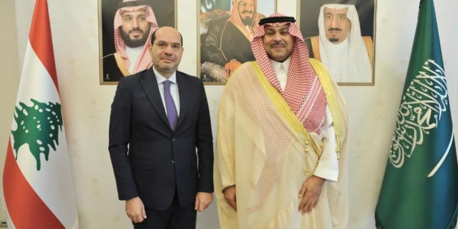 السفير الدوسري والنائب اللبناني حسن مراد يتبادلان وجهات النظر حول أبرز المستجدات السياسية في لبنان والمنطقة