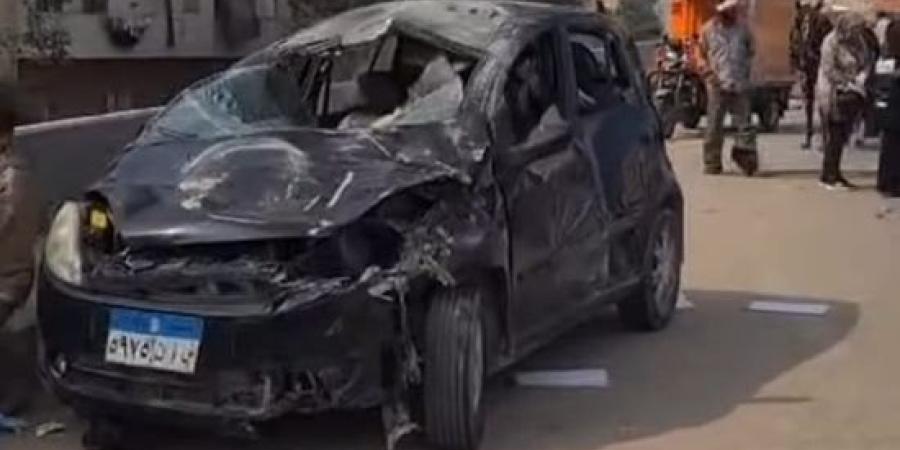 مصرع شخصين من المصابين في حادث تصادم سيارتين وعربة كارو أعلى الدائري :اليوم السابع