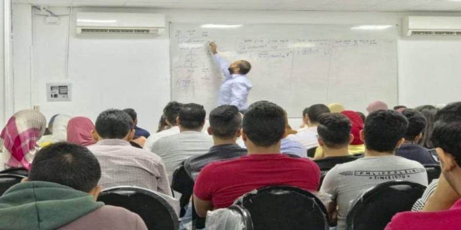 ضبط أحد الأشخاص لإدارته كيان تعليمي "بدون ترخيص" بالقاهرة للنصب والاحتيال على المواطنين