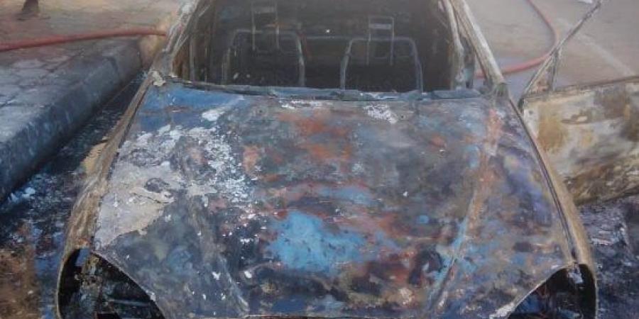 تفاصيل معاينة سيارة الـ 800 فدان المحترقة بمدينة 6 أكتوبر :اليوم السابع