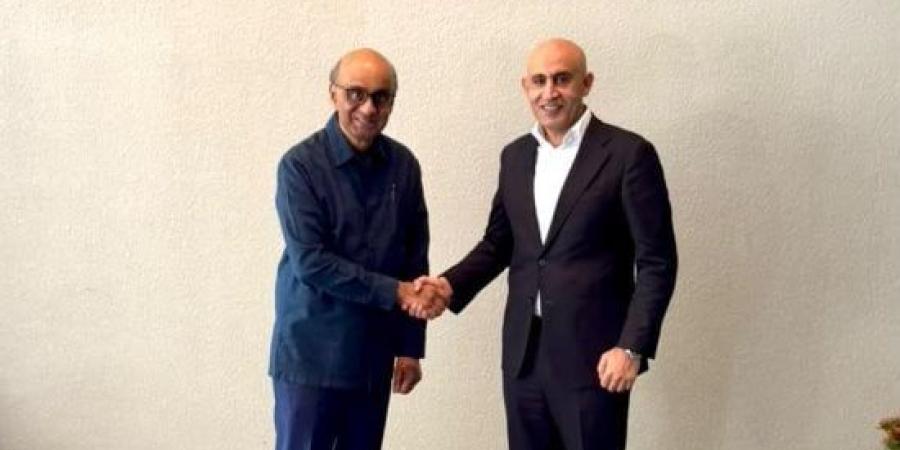 بتوجيهات من فخامة الرئيس السيسى.. وزير التعليم يلتقى برئيس جمهورية سنغافورة :اليوم السابع