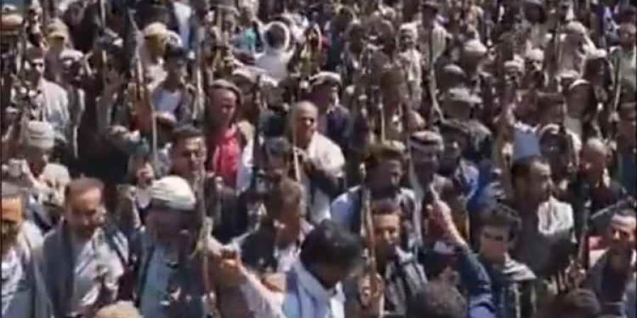 مصادر ميدانية: الحوثيون يعرضون 100 ألف ريال مقابل كل شاب لاستقطاب مجندين إلى جبهات تعز
