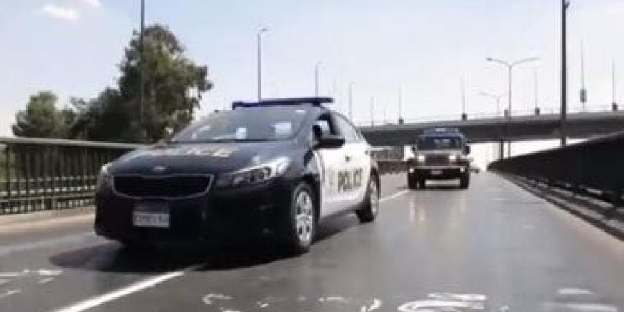 ضبط سائق ميكروباص خالف التعريفة وحمل ركاباً أزيد من الحمولة في سوهاج :اليوم السابع