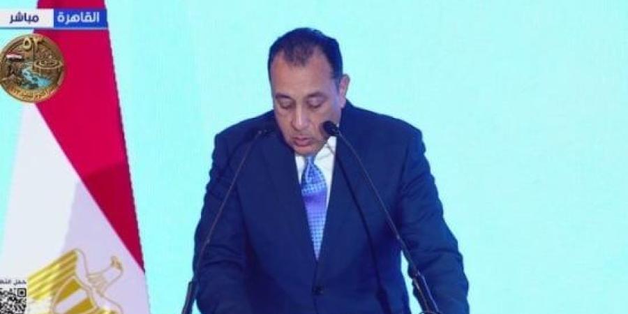 مدبولى يهنئ أبناء السويس ومحافظها بمناسبة الاحتفال بالعيد القومى للمحافظة :اليوم السابع