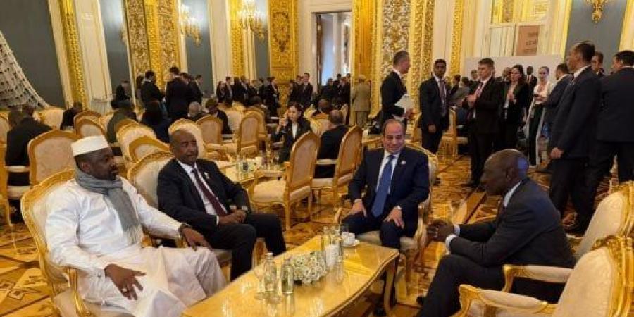 فخامة الرئيس السيسى يلتقى البرهان ورئيس كينيا ورئيس المجلس العسكرى الانتقالى المالى :اليوم السابع