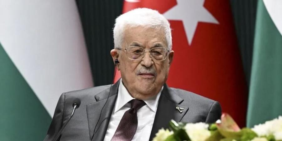 عباس يدعو لحماية المقدسات في فلسطين ويندد بإجراءات إسرائيل التعسفية