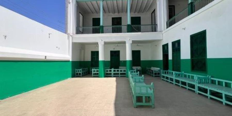 ساحة أبو العباس الدندراوي.. مبنى تراثى عمره أكثر من قرن بقرية دندرة فى قنا.. صور :اليوم السابع