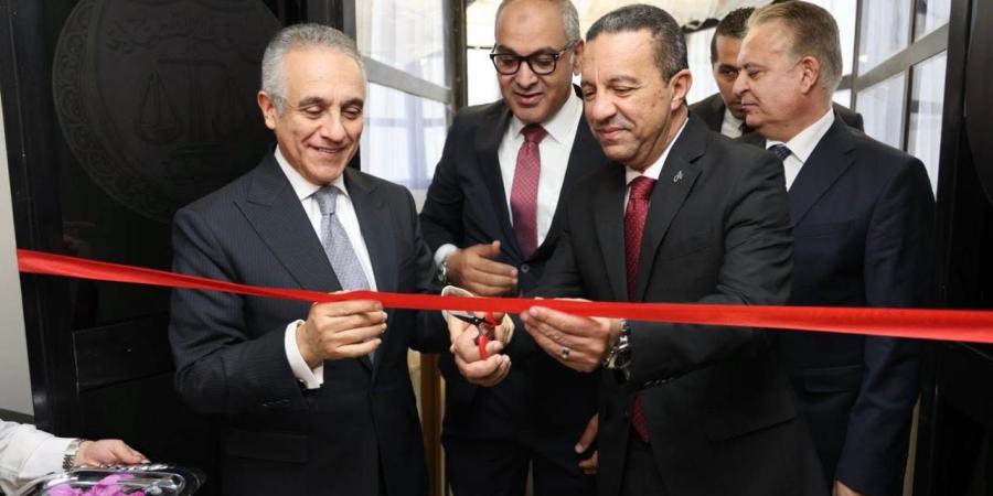 وزير العدل ومحافظ المنوفية يتفقدان محكمة شبين الكوم الابتدائية بعد تطويرها