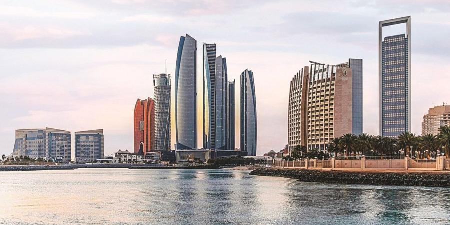 "فيتش" تثبت تصنيف أبوظبي الائتماني عند "AA" مع نظرة مستقبلية مستقرة