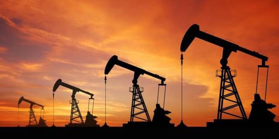 النفط يرتفع بأكثر من 2% ويسجل أعلى مستوياته منذ أبريل