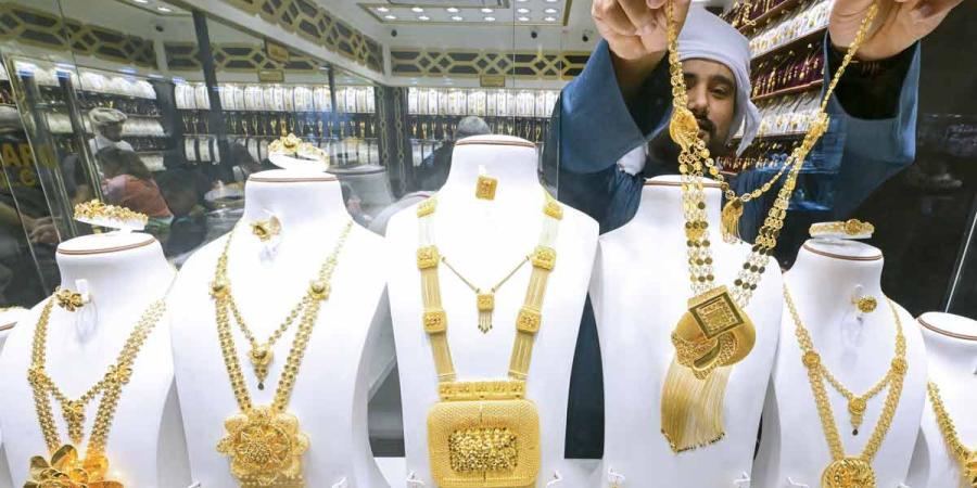 انخفاضات قياسية لأسعار الذهب تصل إلى 35 درهماً للغرام خلال أسبوعين