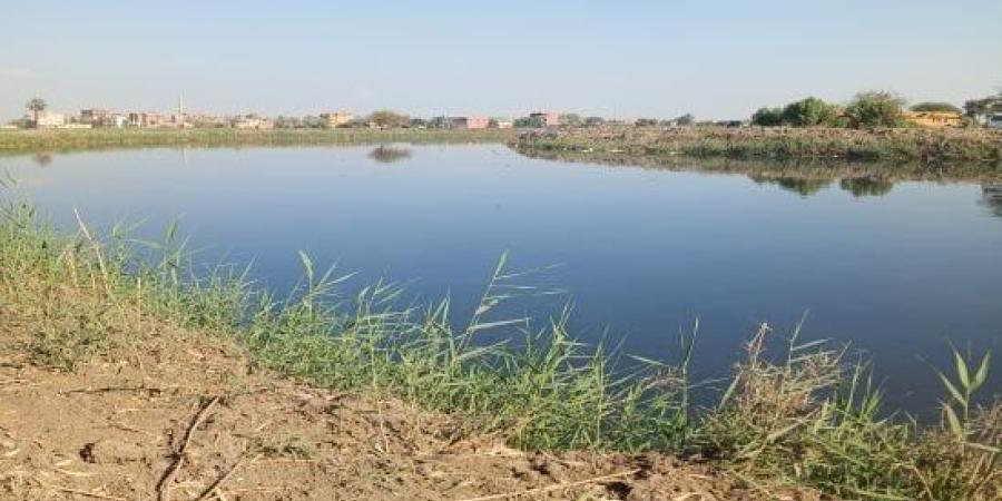 تحقيقات سقوط طفلة داخل مصرف صرف صحي.. انزلقت أثناء اللهو على الحافة :اليوم السابع