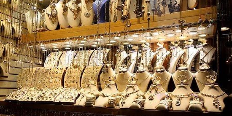 سعر الجنيه الذهب اليوم السبت 31 أكتوبر 2026.. استقرار عند 50040 جنيها بعد هبوط الأونصة 3% :اليوم السابع