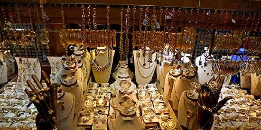 سعر عيار 21 والجنيه الذهب اليوم السبت.. استقرار الأسعار بعد خسائر الذهب العالمية :اليوم السابع