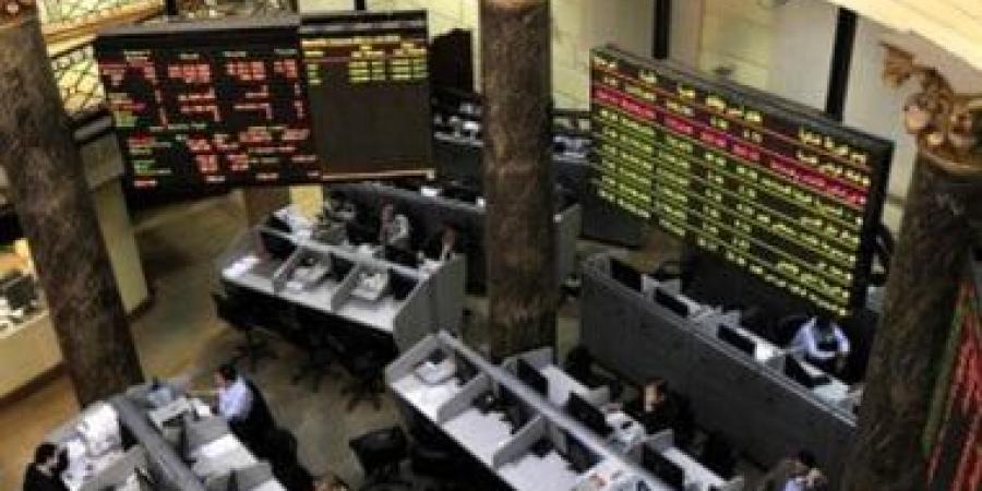 موجة بيع تدهس الأسهم.. مؤشر الشريعة يهوى 5.5% وEGX70 ينزف لـ16 ألف نقطة :اليوم السابع