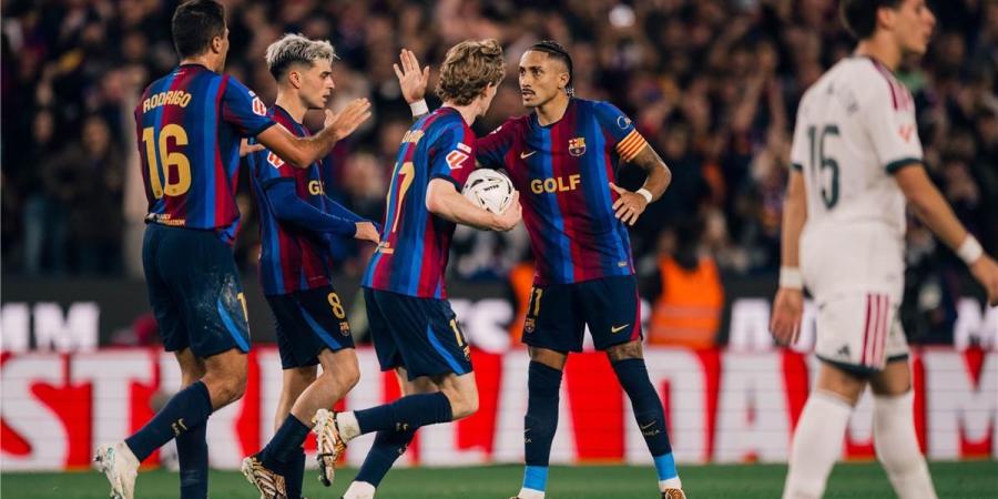 مانشستر يونايتد يرغب في التعاقد مع نجم برشلونة