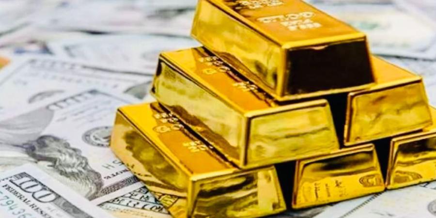 إمبابي: ارتفاع الدولار خلال أكتوبر حد من انتقال خسائر الذهب العالمية إلى السوق المحلية