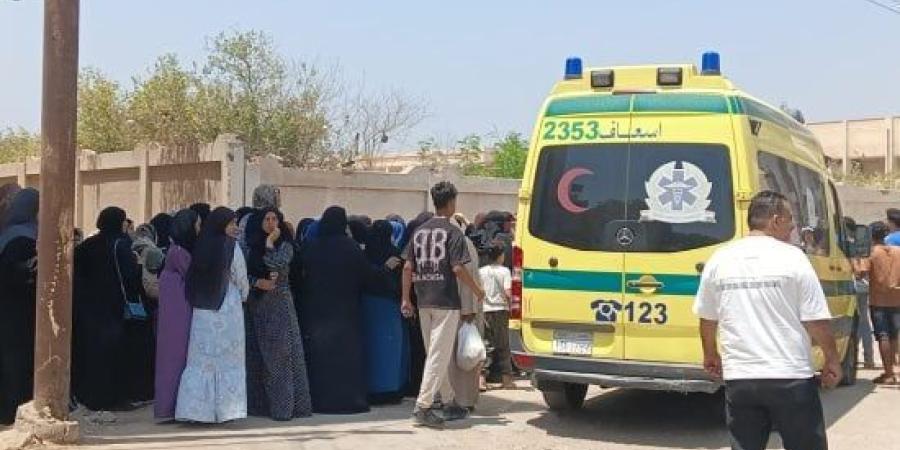 مصرع طالب ثانوي أزهري وإصابة شقيقيه في حادث تصادم سيارة بالقليوبية :اليوم السابع