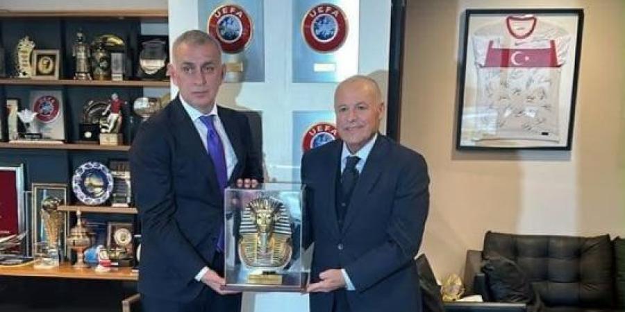 رئيس الاتحاد التركي لكرة القدم يستقبل هاني أبو ريدة :اليوم السابع
