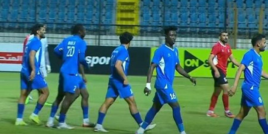 بادجي يقود هجوم سموحة أمام منتخب السويس بتروجت في الدوري