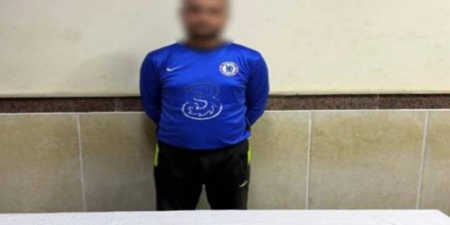 ضبط مندوب توصيل بتهمة الاستيلاء على ثمن بيع 10 هواتف محمولة في بني سويف
