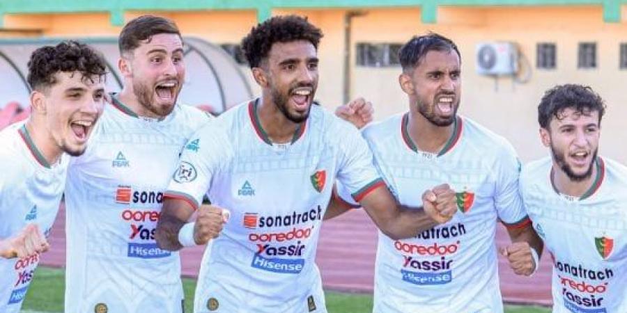 منافس الزمالك.. مولودية الجزائر يهزم اتحاد خنشلة بثنائية فى الدورى :اليوم السابع