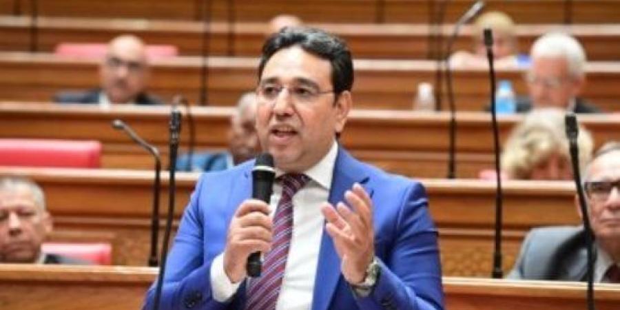 النائب أيمن محسب يتقدم بطلب إحاطة بشأن أزمة السكن الجامعى :اليوم السابع