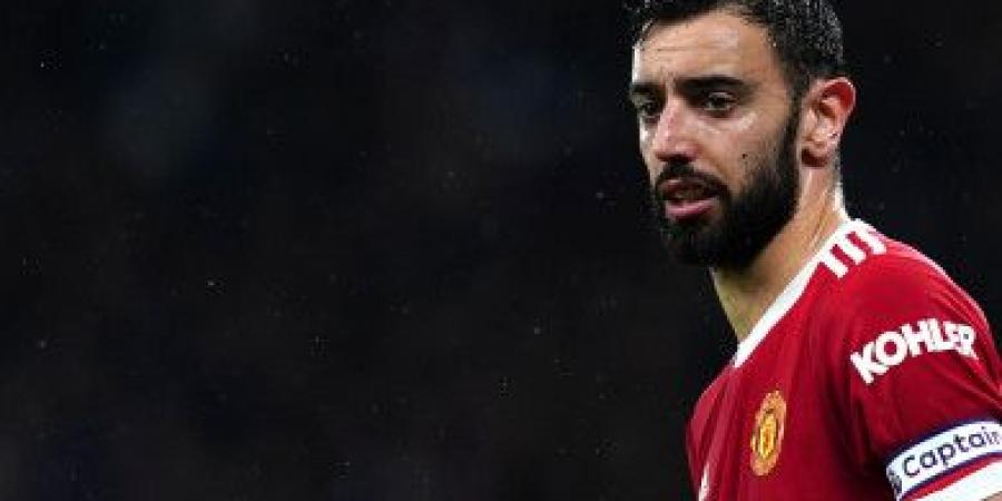 برونو فرنانديز يعود للتشكيل الأساسي لمانشستر يونايتد أمام تشيلسي