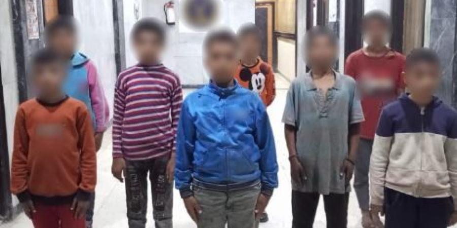 ضبط 10 متهمين باستغلال الأطفال في التسول وبيع السلع بالجيزة