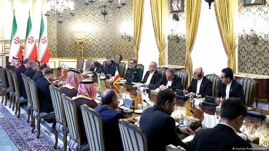 "تحالف مكة" وإيران ـ توافق على مواصلة الحوار من أجل "خفض التصعيد"