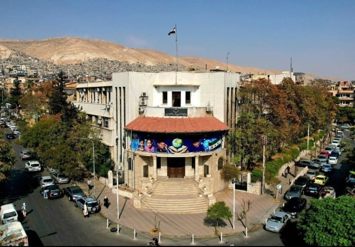 إطلاق مناهج جديدة في سوريا تركز على التنوع والتفكير النقدي