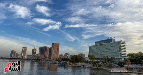 الطقس اليوم.. أمطار تصل للسيول وشبورة والصغرى بالقاهرة 20 درجة