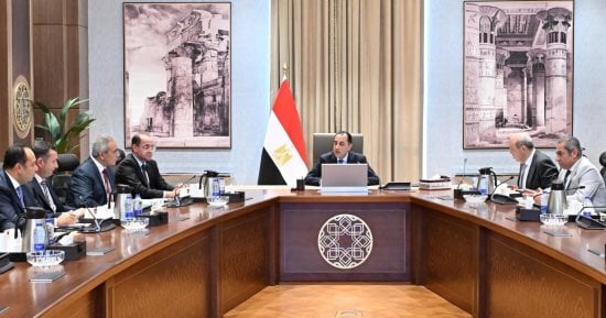 رئيس الوزراء يستعرض مقترحات تطوير مطار العاصمة الجديدة والمنطقة المحيطة
