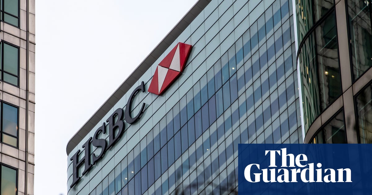 يقول بنك HSBC إنه "لا توجد ضغوط" لنقل المقر الرئيسي خارج المملكة المتحدة على الرغم من احتمال زيادة الضرائب المصرفية