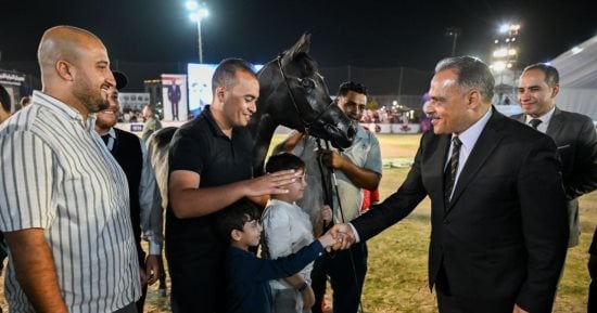 محافظ الشرقية يكرم الفائزين في مسابقة جمال الخيل بمهرجان الخيول العربية
