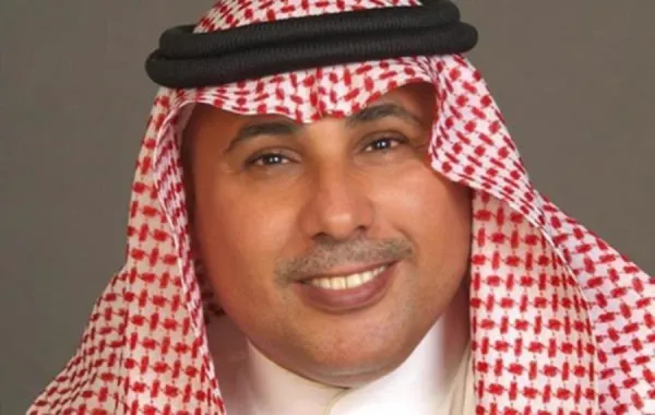 ما السؤال الذي وجّهه العرفج للذكاء الاصطناعي؟ أحمد العرفج