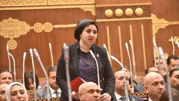 «كفاية تريندات».. أميرة صابر تنتقد عناوين صحفية بشأن مشروع مكافحة هدر الطعام