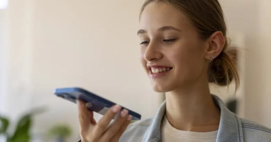 هل يظل هاتفك يجمع بياناتك بعد إغلاق التطبيقات؟