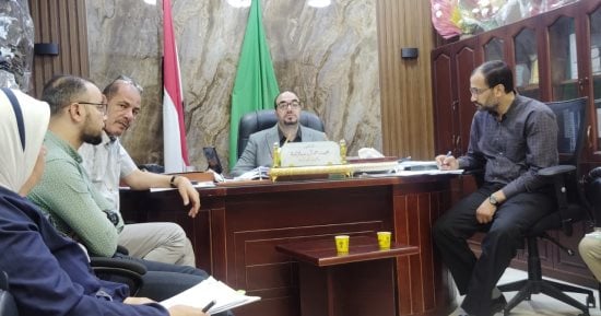 وكيل صحة الفيوم يناقش احتياجات المستشفى العام من الأجهزة الطبية