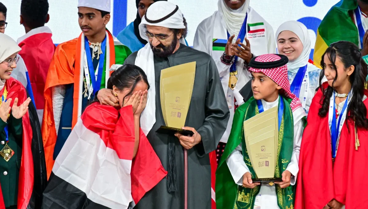 المصرية ميار عثمان بطلةً لـ"تحدّي القراءة العربي" 2026... وحاكم دبي محمد بن راشد يُكرّم الفائزين (صور)