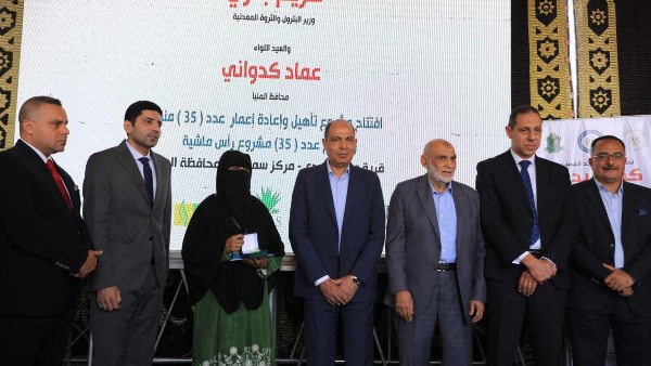 محافظ المنيا: مشروعات التمكين الاقتصادي توفر مصادر دخلٍ مستدامة للأسر المستفيدة